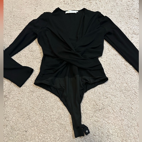 ASTR black bodysuit with cutouts size medium - Picture 9 of 13